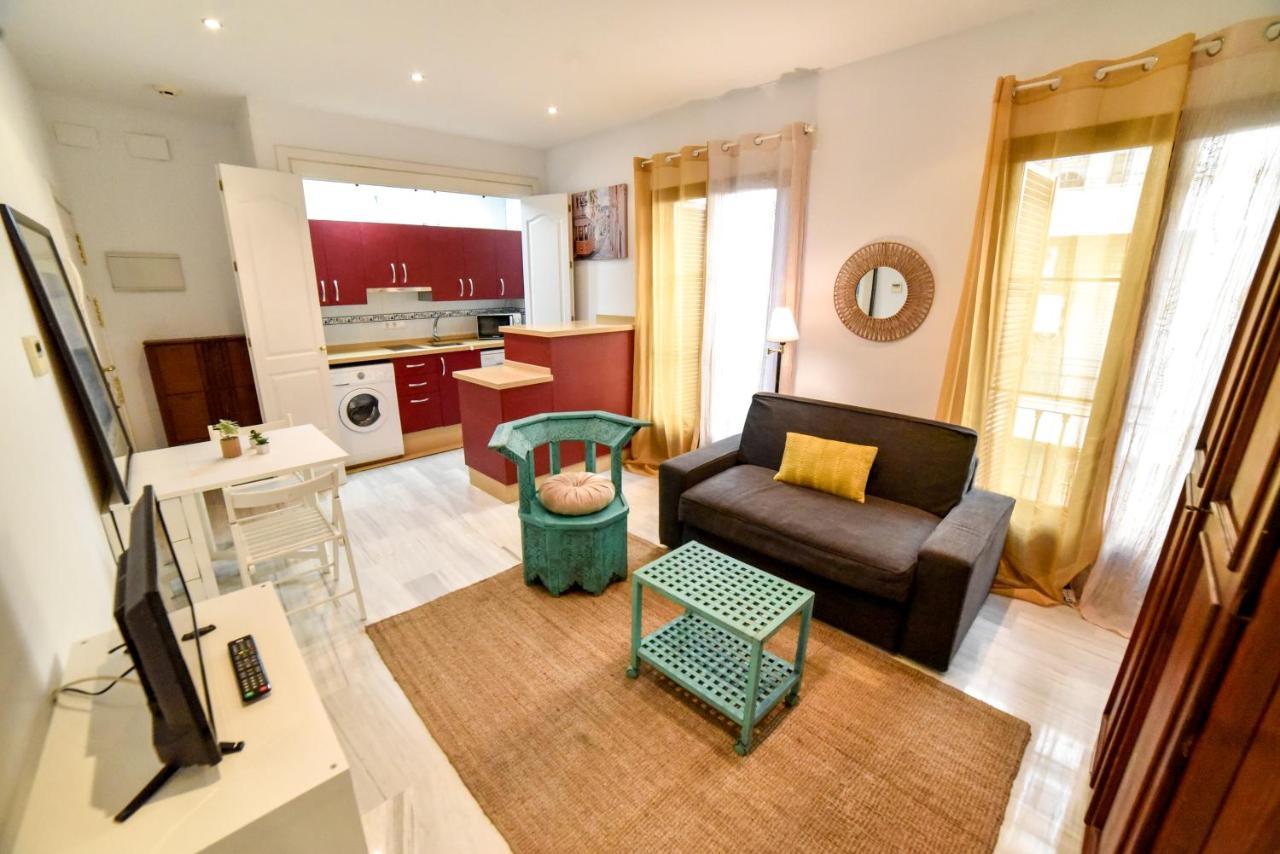 New! City Centre Apartment 塞维利亚 外观 照片
